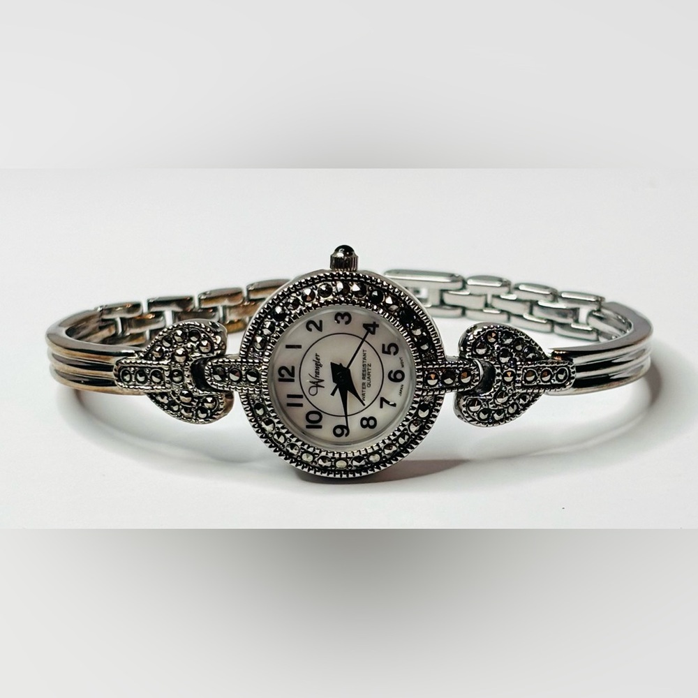 Vintage Wrangler Women’s Watch Silver Tone Rhinestone Hearts